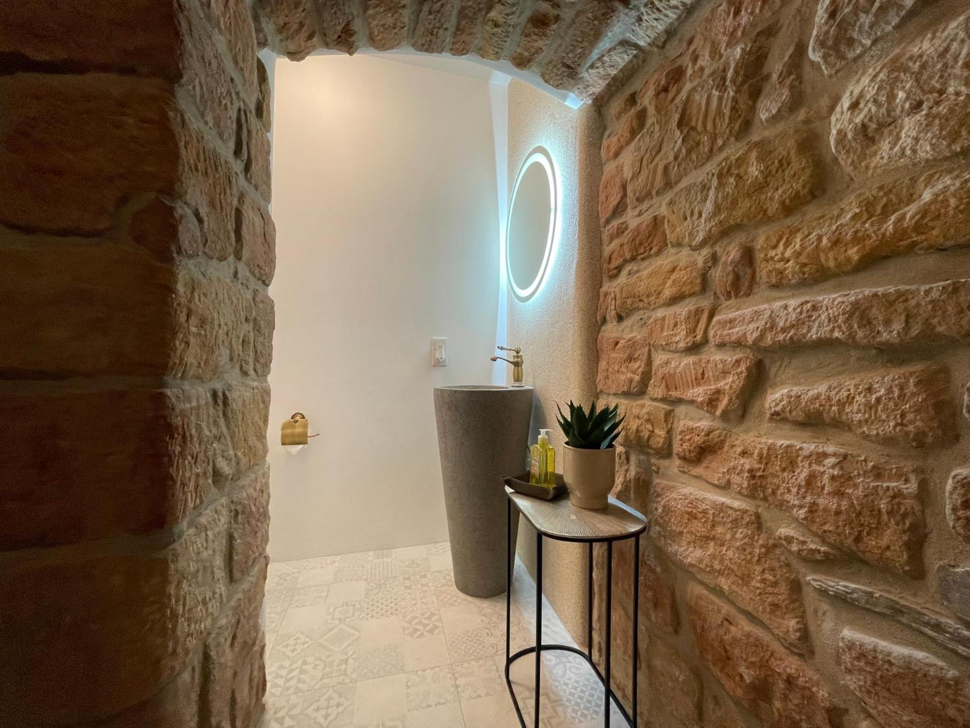 Luxurioese Ferienwohnung Mit Wellness Oase Saarburg Buitenkant foto