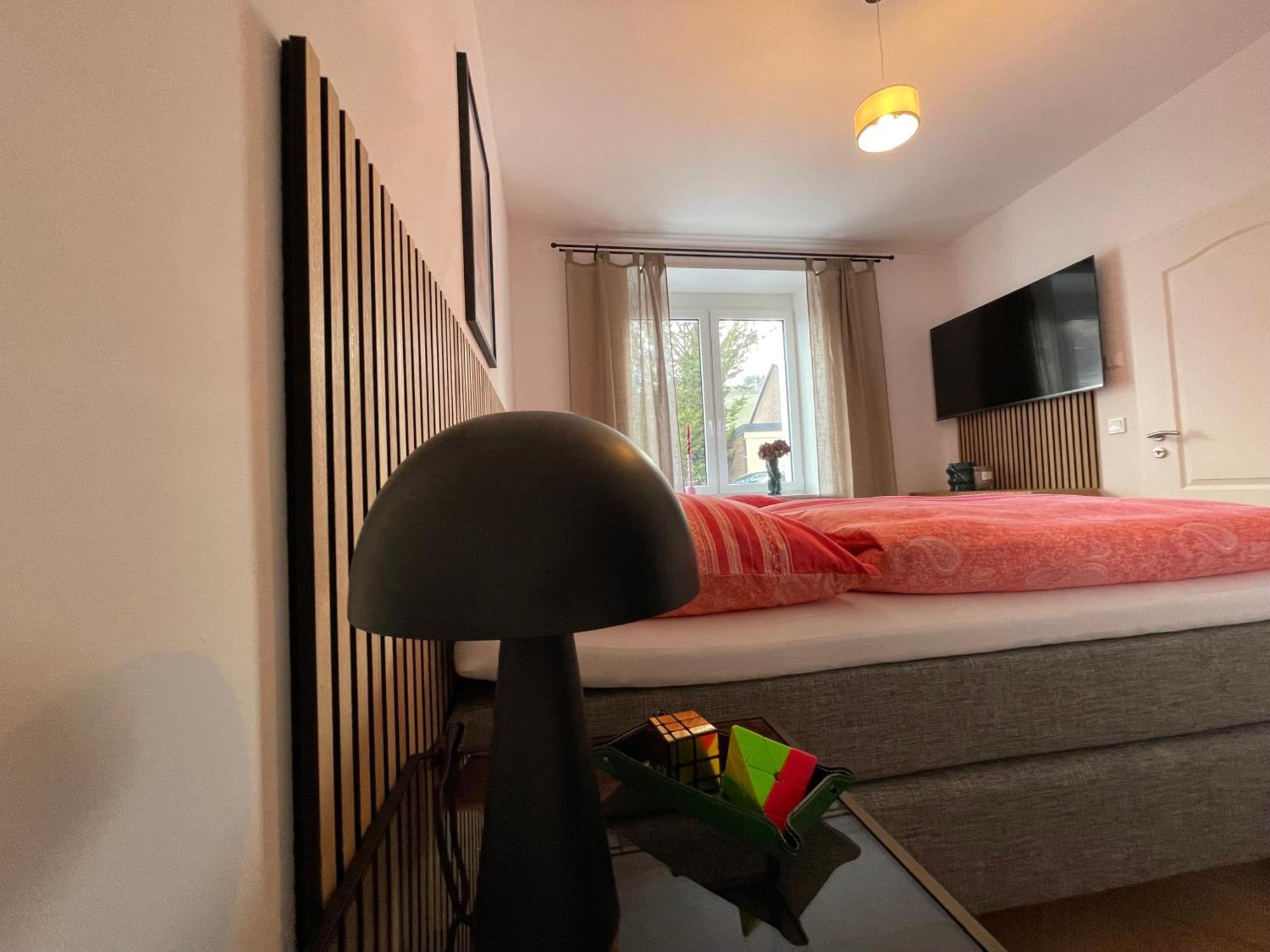 Luxurioese Ferienwohnung Mit Wellness Oase Saarburg Buitenkant foto